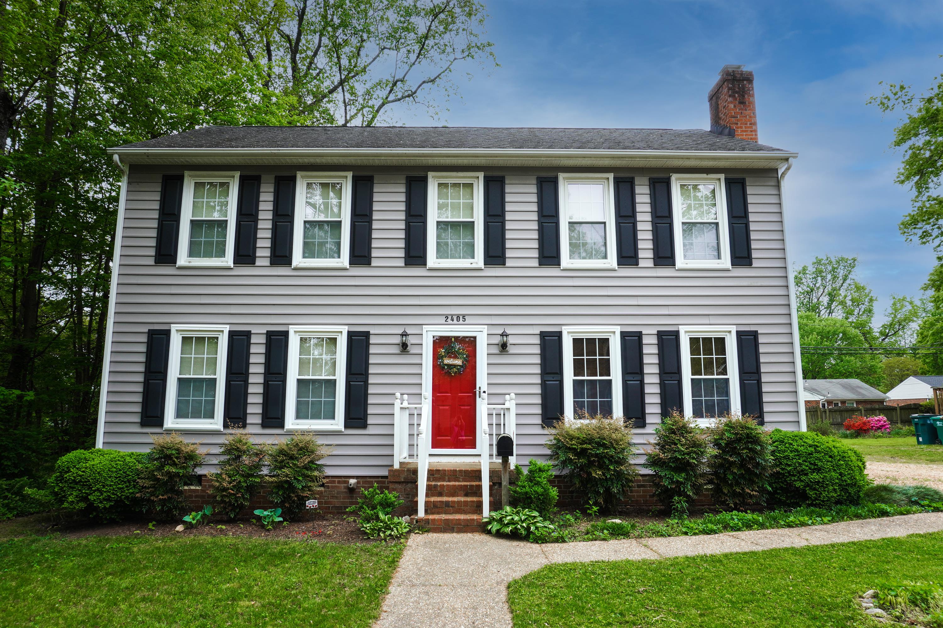 2405 Kenmore Road